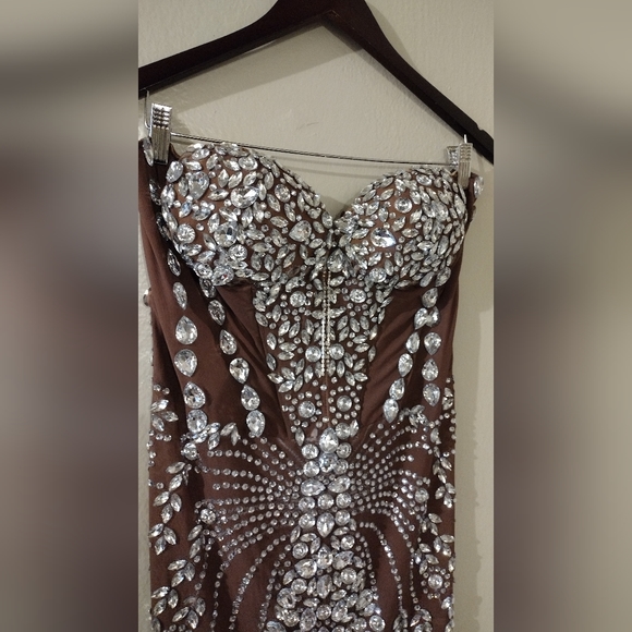 ✨FIRM PRICE✨Bling Strapless dress - Picture 8 of 16